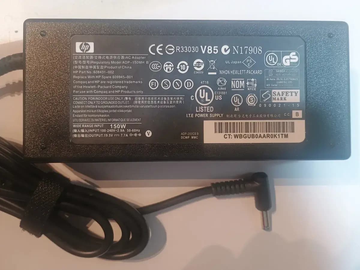 Cargador Original Hp 150w 19.5v 7.7a Pin Grueso 7.4mm Usado Negro