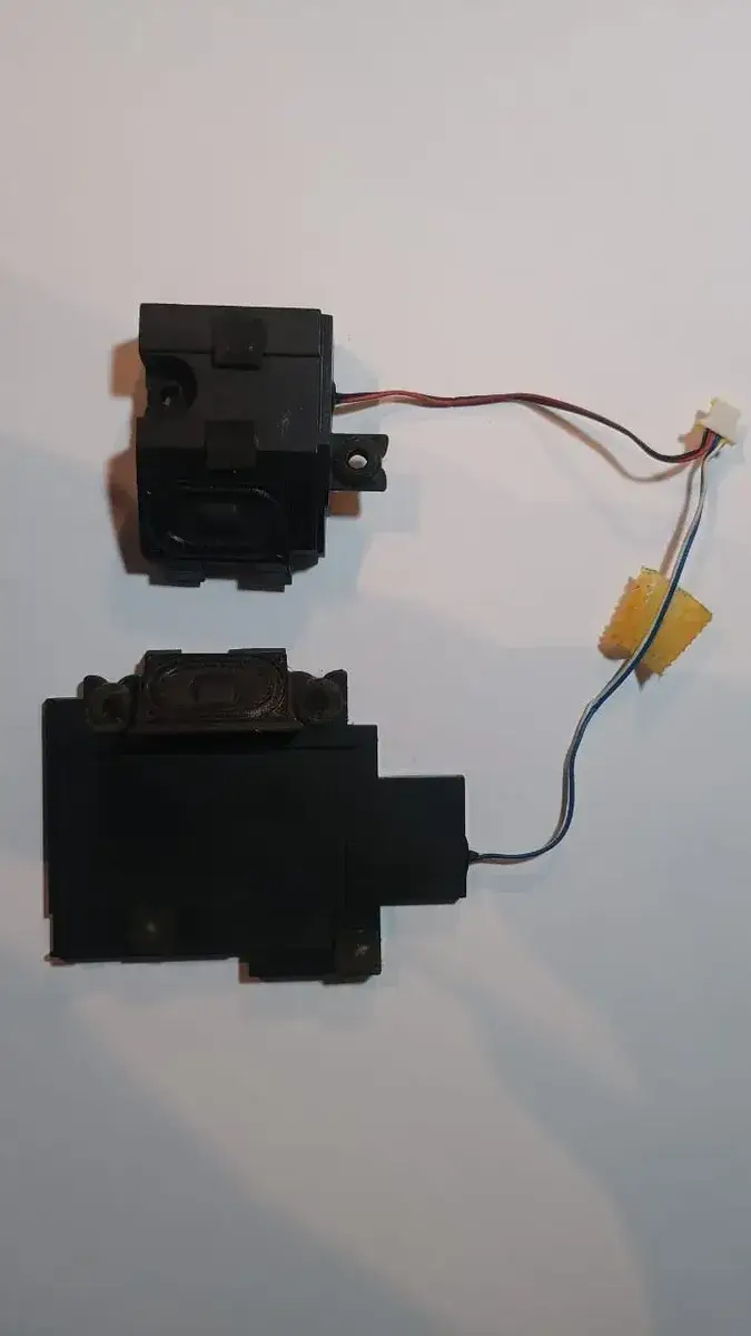 Parlantes Altavoces Par Para Notebook Lenovo G475