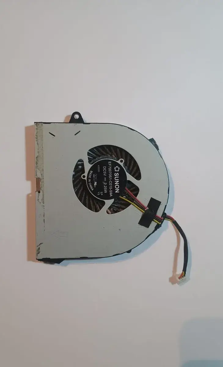 Cooler Ventilador Notebook Sunon Ef70070s1-c010-s9a Dc5v