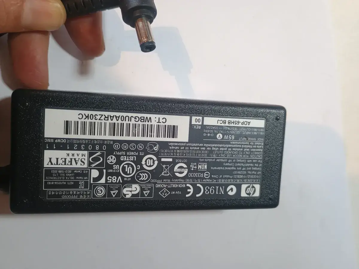 Cargador Notebook Hp 65w 18.5v 3.5a Pin 4.8x1.7 603284-001 Negro